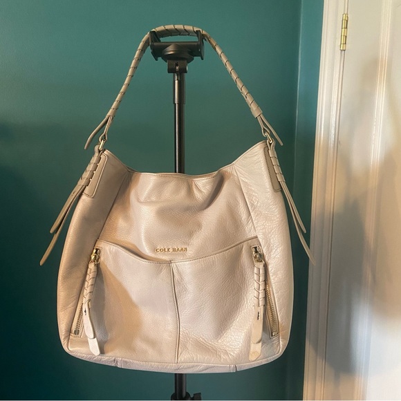 Winter White Cole Haan Bag - Picture 4 of 9